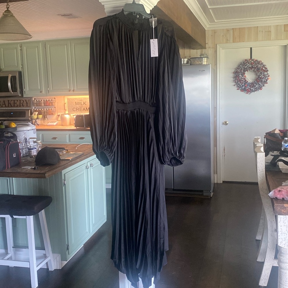 *Boutique* Petal & Pup Black Eloise Dress size 14